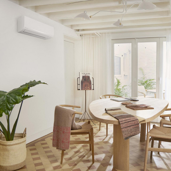 Кондиционер инверторный Daikin FTXF20E/RXF20E